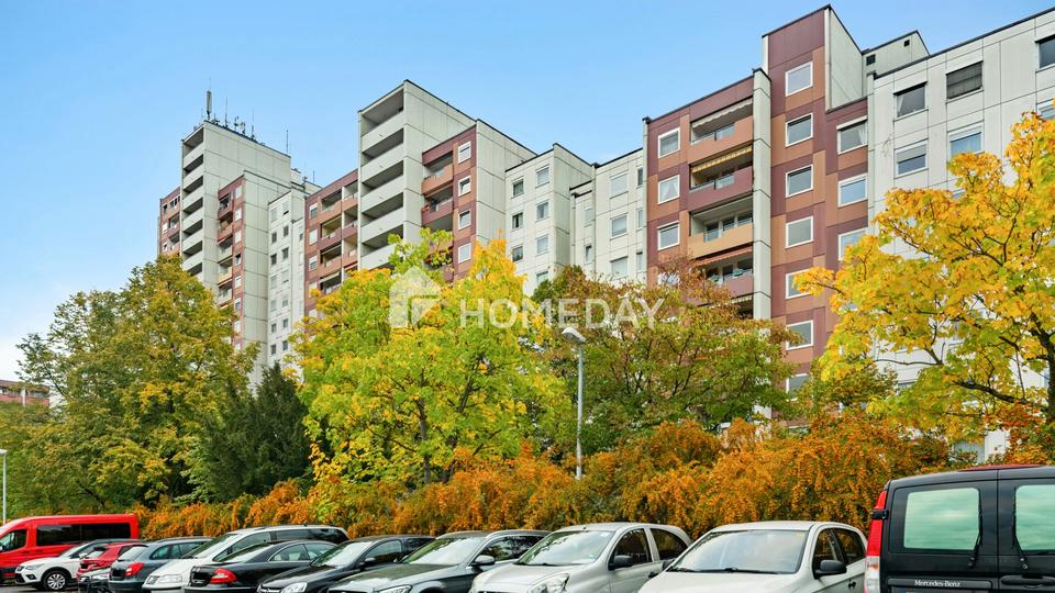 Lichtdurchflutete Familienwohnung mit sonniger Loggia, 4 Zimmern und gepflegter Ausstattung – Bild 14