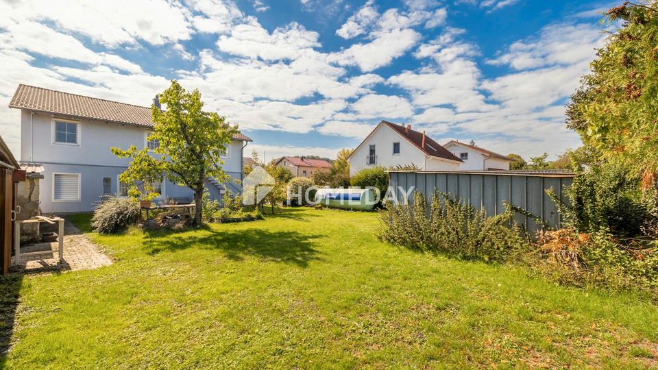 2006 saniertes und aufgestocktes Zweifamilienhaus mit PV-Anlage, Kamin und großem Garten – Bild 5