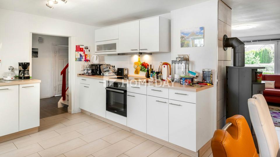 Familienfreundliches Zuhause mit Garten, Garage und Nähe zum Wasser – Bild 5