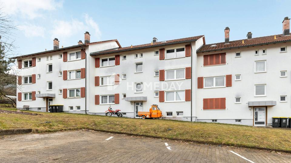 Ideal geschnittene 2-Zimmer-Erdgeschosswohnung mit Balkon in gepflegtem Mehrfamilienhaus – Bild 3