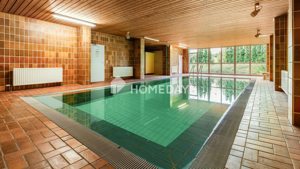 Modern renovierte 3-Zimmer-Wohnung mit zwei Loggien, Aufzug, Schwimmbad und Sauna – Bild 13