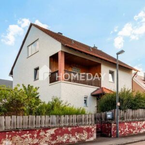 Bezugsfreies Einfamilienhaus mit großen Garten in ruhiger Lage