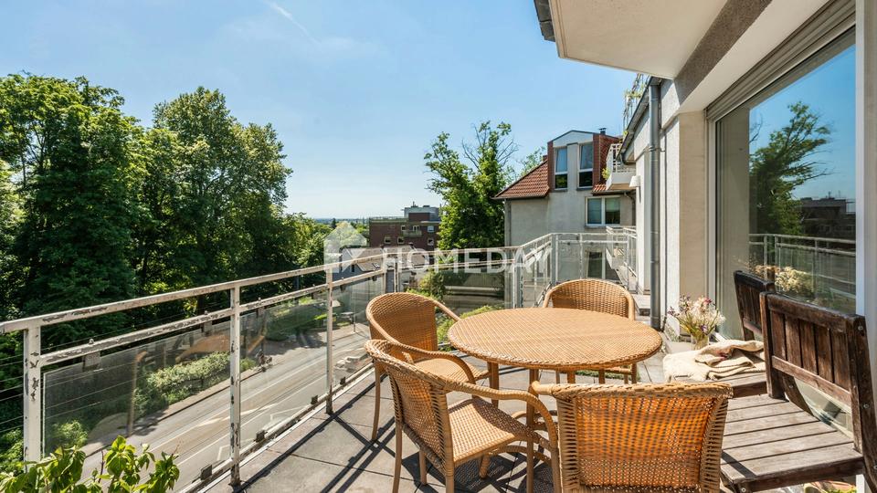 Großzügige 3-Zimmer-Wohnung mit 2 Balkonen und Tiefgaragenstellplatz – stilvoll wohnen am Waldrand – Bild 11