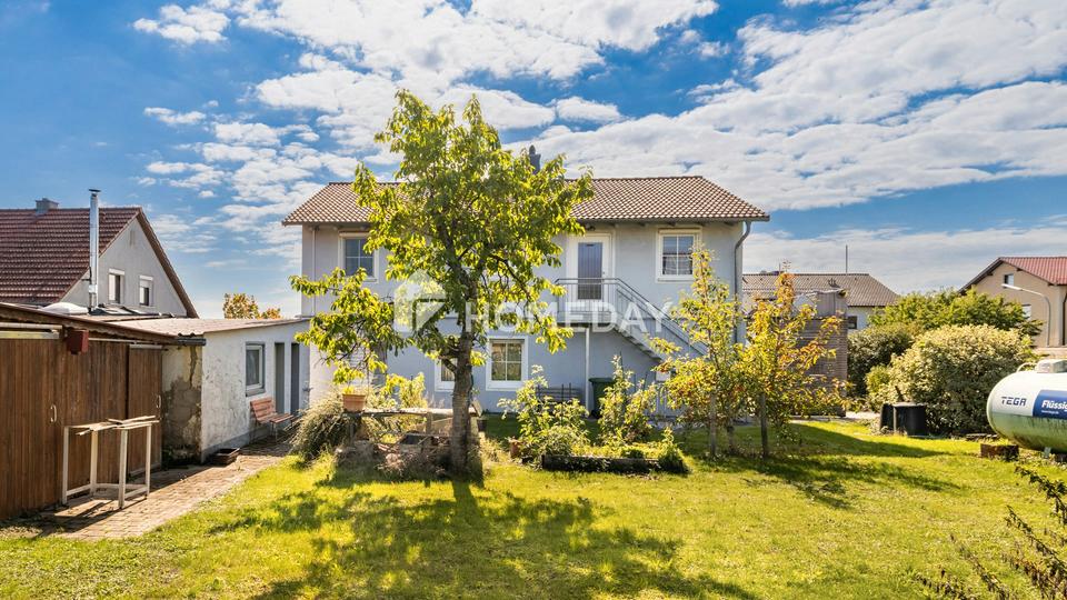 2006 saniertes und aufgestocktes Zweifamilienhaus mit PV-Anlage, Kamin und großem Garten – Bild 3