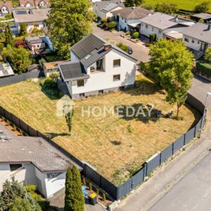 Modernisiertes Einfamilienhaus mit großzügigem Wohnkomfort und nachhaltiger Technik