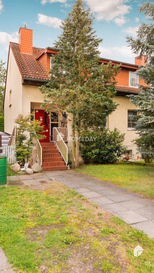 Attraktive Doppelhaushälfte mit 4 Zimmern und Carport in Basdorf – Bild 3