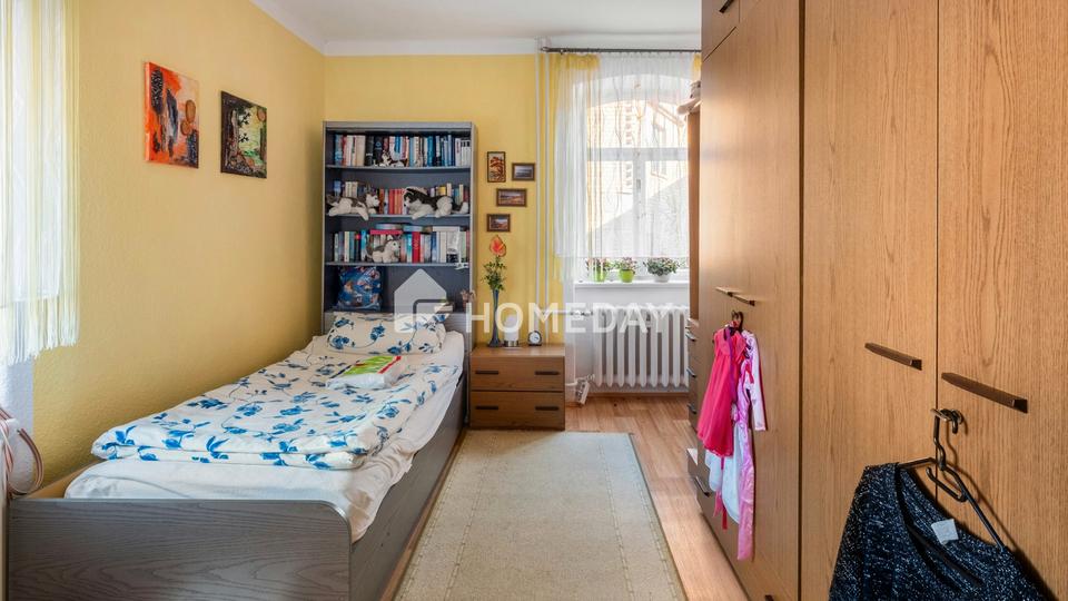 Viel Platz & Potenzial: EFH mit 8 Zimmern, Innenhof & Nebengelass auf großem Grundstück – Bild 19