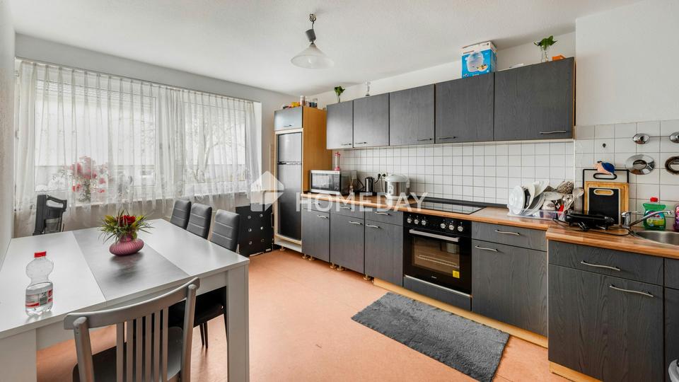 Ideal geschnittene 2-Zimmer-Erdgeschosswohnung mit Balkon in gepflegtem Mehrfamilienhaus – Bild 4