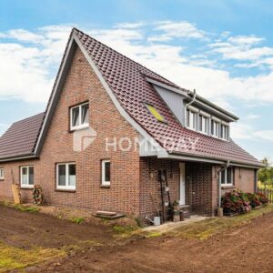 Rückzugsort im Grünen: Wohnhaus mit Stallungen, Maschinenschuppen und großem Grundstück über 5299 m²