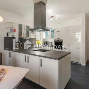 Großzügige Maisonettewohnung mit Loggia, Dachterrasse und Stellplatz