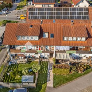 Attraktives MFH mit 6 Wohneinheiten, Stellplätzen, Loggien und solider Mieteinnahme