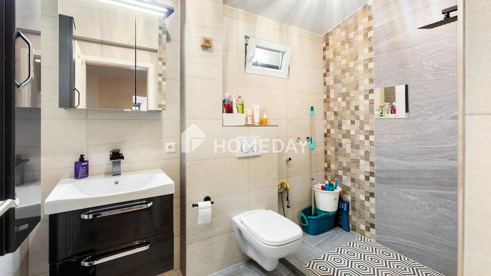 Geräumiges Reihenmittelhaus mit neuer Terrasse und direktem Garagenzugang – Ihr Traumzuhause! – Bild 12