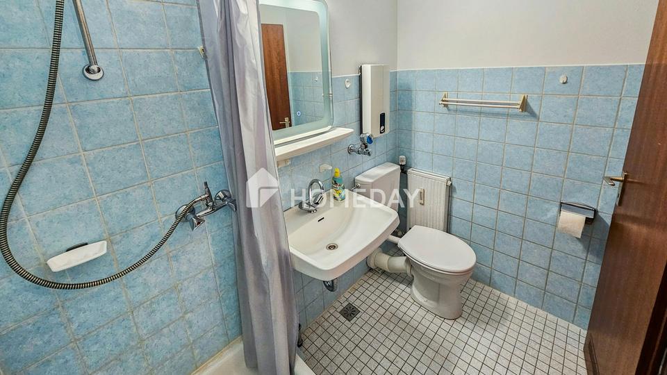 Lichtdurchflutete Familienwohnung mit sonniger Loggia, 4 Zimmern und gepflegter Ausstattung – Bild 6