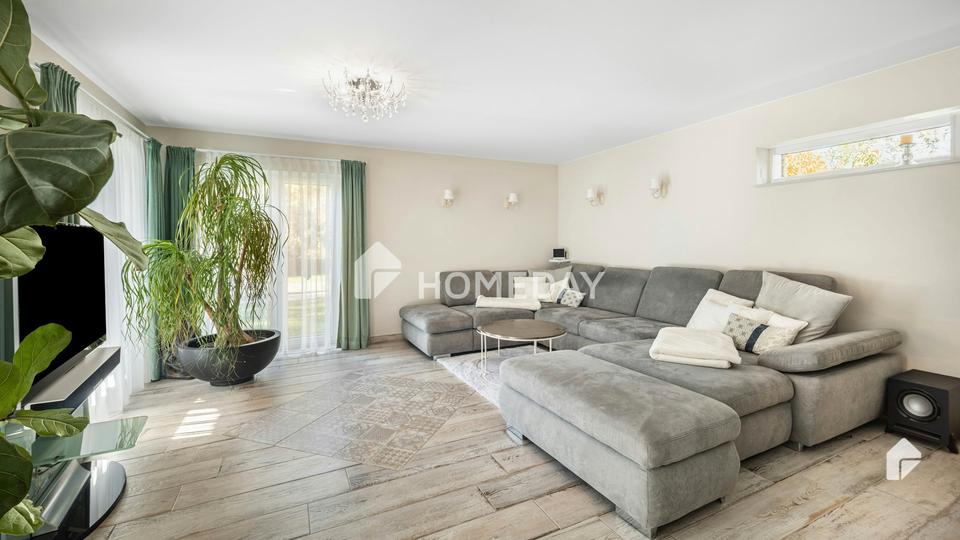 Exklusive Villa: großes Grundstück, Pool, PV-Anlage, Sauna & Luxusausstattung – Bild 7