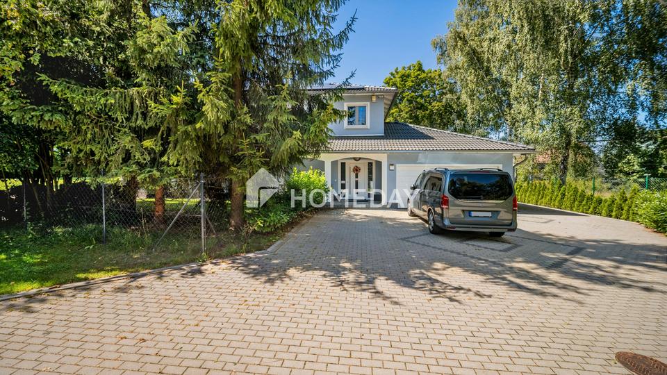 Exklusive Villa: großes Grundstück, Pool, PV-Anlage, Sauna & Luxusausstattung – Bild 4