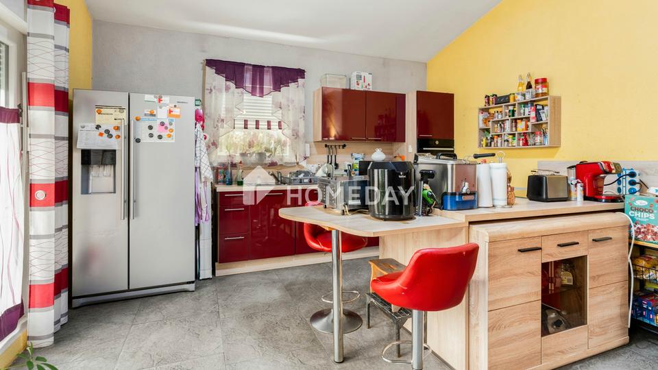 Stilvoller Bungalow mit Kamin, Klimaanlage und Photovoltaik in ruhiger Lage – Bild 16