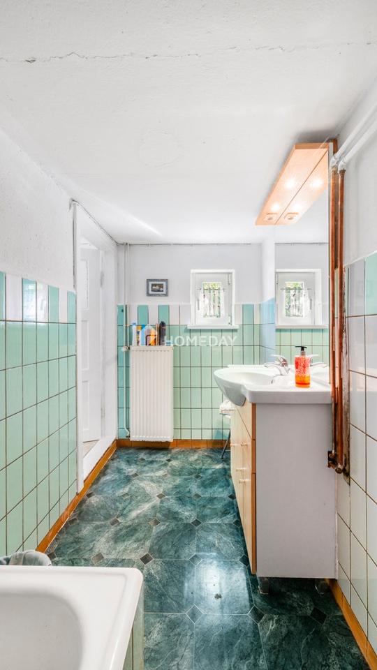 Familienfreundliches Zuhause mit Garten, Garage und Nähe zum Wasser – Bild 9