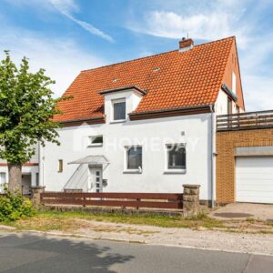 Charmantes Einfamilienhaus mit Garten in zentraler Lage