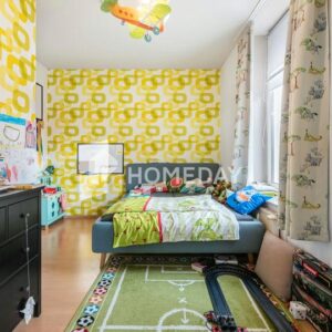 Gepflegte 3-Zimmer-Altbauwohnung mit Balkon in attraktiver Lage