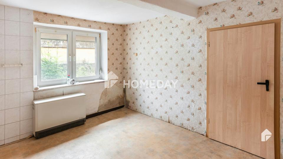 Haus im Dornröschenschlaf – diese Immobilie wartet auf liebevolle Umgestaltung und Renovierung – Bild 12