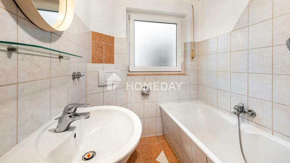 Familienidyll im Grünen – helles, modernisiertes Einfamilienhaus mit großem Garten und Südterrasse – Bild 9