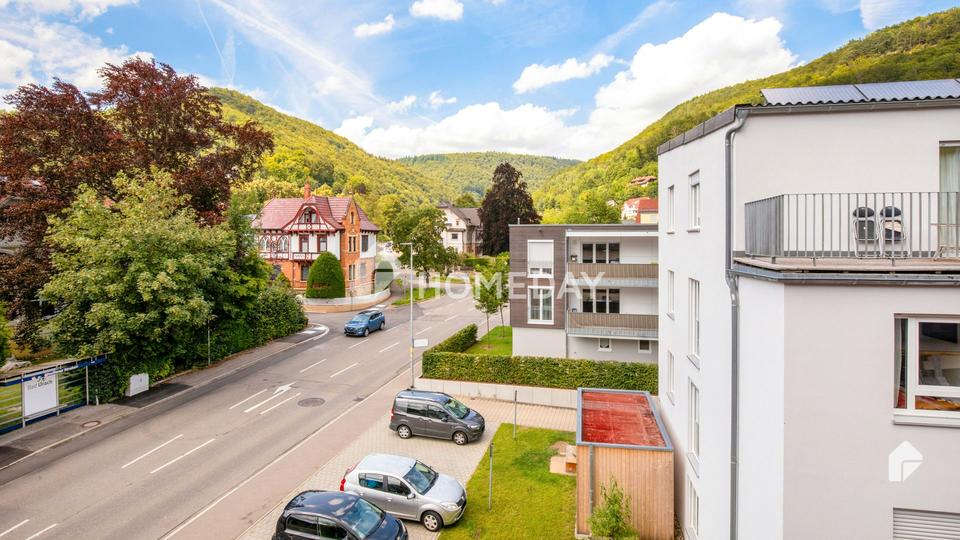 Charmante Maisonettewohnung auf 110 QM mit 7 Zimmern, Garage und Keller – Bild 2