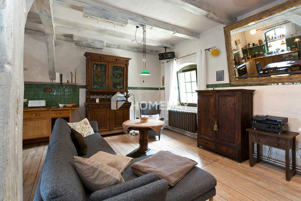 Historisches Mehrfamilienhaus mit vier Wohneinheiten – Bild 14