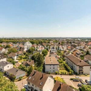 Panoramablick auf Frankfurt - modern geschnittene 3-Zimmer-Wohnung mit Südbalkon