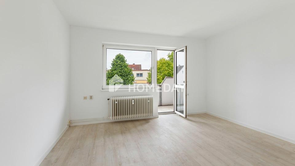 Neu sanierte 3-Zimmer-Wohnung mit überdachtem Balkon in ruhiger Lage