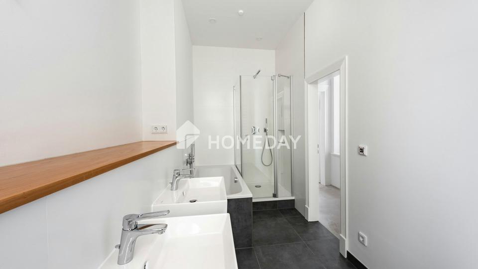 Frisch renoviert & bezugsfrei: 3,5-Zimmer-Wohnung mit Loggia & Aufzug im Jugendstilhaus – Bild 9