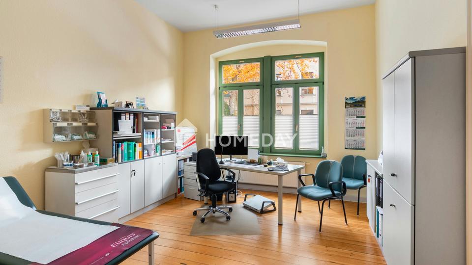 Repräsentative Arztpraxis mit Wintergarten & Gartenanteil – ideal auch zum Umbau in Wohnraum – Bild 19