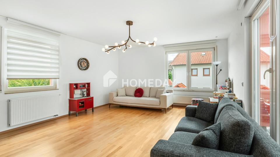 Rückzugsort mit Freiraum: 5-Zimmer-Wohnung mit Garten und Garage – Bild 3