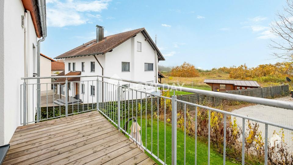 Attraktive 2-Zimmer-Wohnung mit Südbalkon, inkl. 2 Stellplätzen - sofort verfügbar! – Bild 2