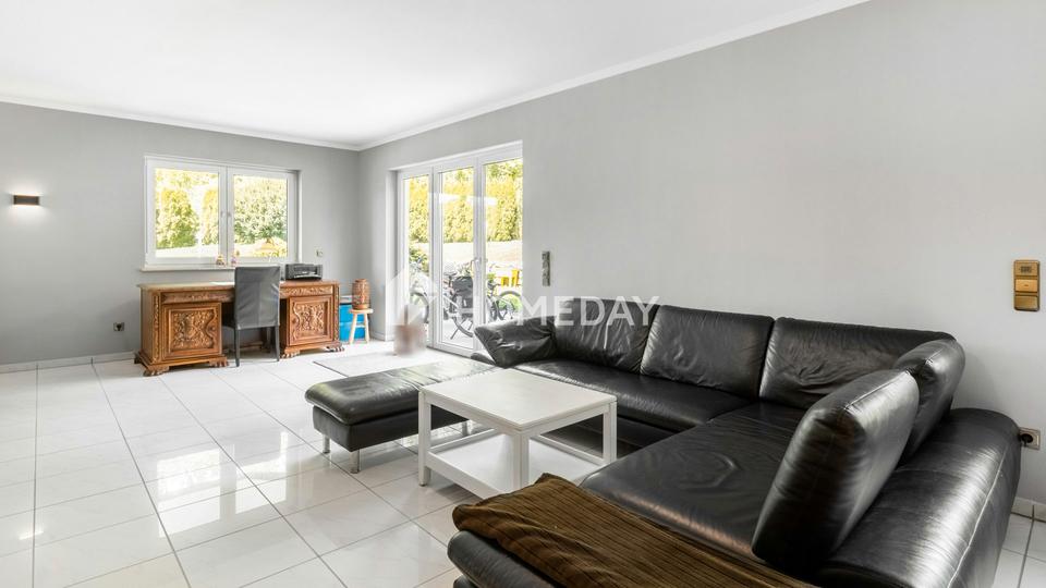 Mehrfamilienhaus mit Villen-Flair, großzügigem Grundstück und hochwertiger Ausstattung – Bild 4