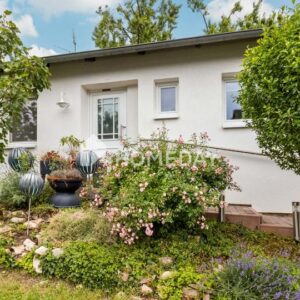 Bungalowtraum in Harxheim mit großem Garten, Pavillon und neuer Heizung