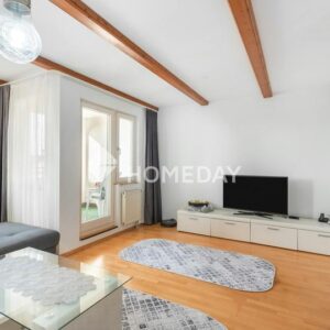 Lichtdurchflutete Maisonettewohnung mit Haus-Charakter und Loggia – Ihr neues Zuhause