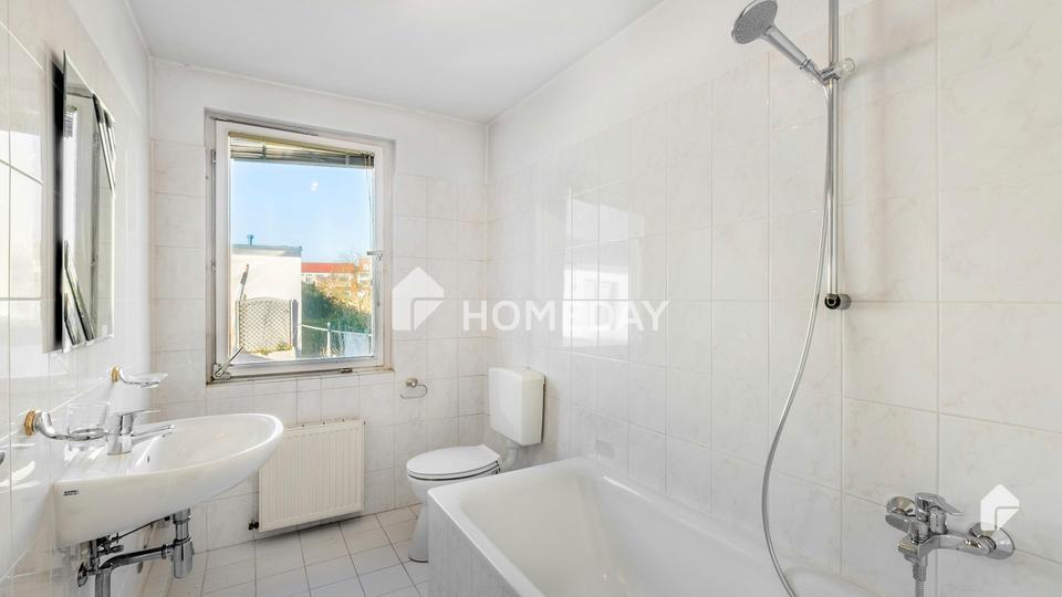 Platz für Ihre Vision | Urige Doppelhaushälfte, in zentraler Lage mit Garage – Bild 5