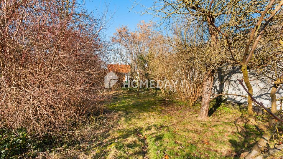 Sanierungsbedürftige Doppelhaushälfte mit 6 Zimmern, großem Grundstück und viel Potenzial – Bild 4