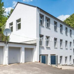 Rendite trifft Lebensqualität: Kernsaniertes Mehrfamilienhaus mit Stil und Zukunft