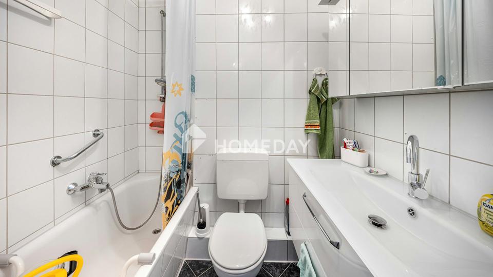 Modernisiertes Einfamilienhaus mit flexibler Aufteilung, viel Platz und großem Garten – Bild 11