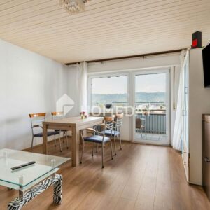 Charmante 3-Zimmer-Wohnung mit Westbalkon und Stellplatz in Stuttgart-Untertürkheim