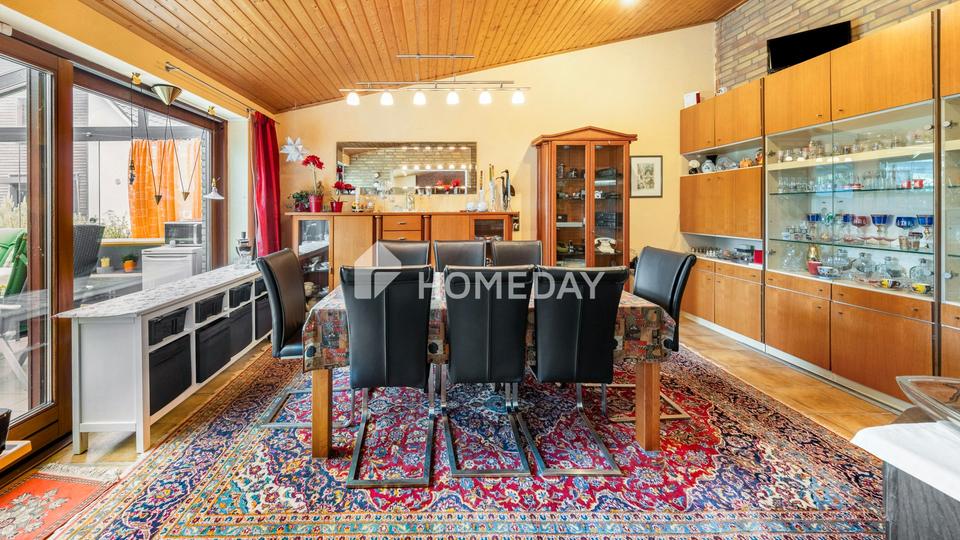 Attraktive Kapitalanlage oder Eigenheim - Lichtdurchflutetes Zweifamilienhaus mit Gartenoase – Bild 11