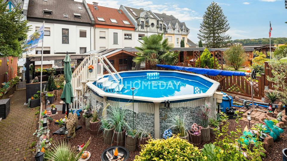 Zweifamilienhaus mit 210 m² Wohnfläche, Wintergärten, Loggia und gepflegtem Gartenparadies – Bild 2