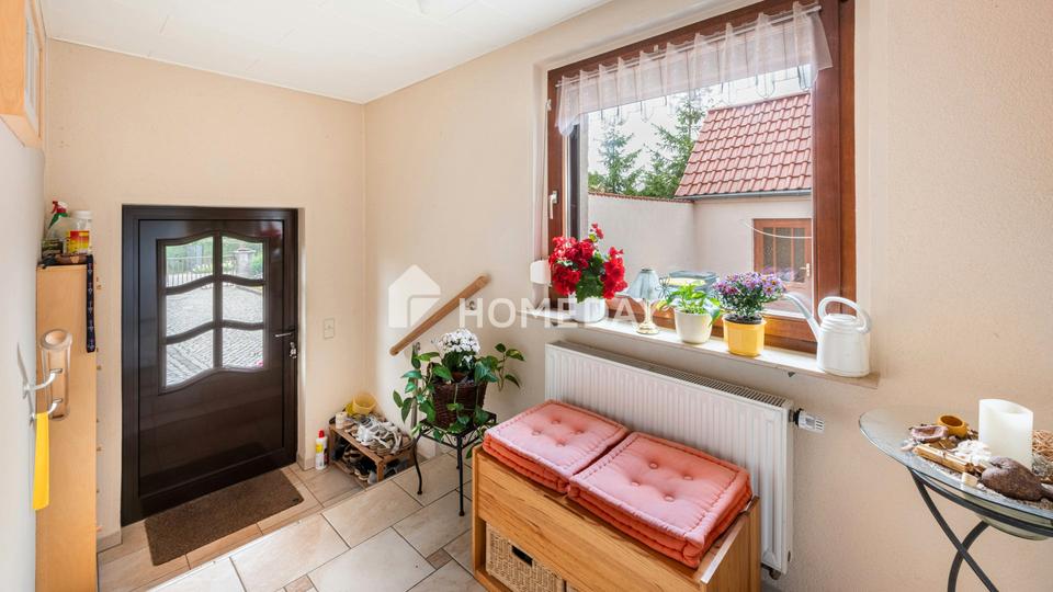 Idyllische Wohnqualität mit Garage, Garten, überdachter Südterrasse, Nebengebäude & Raumvielfalt – Bild 16