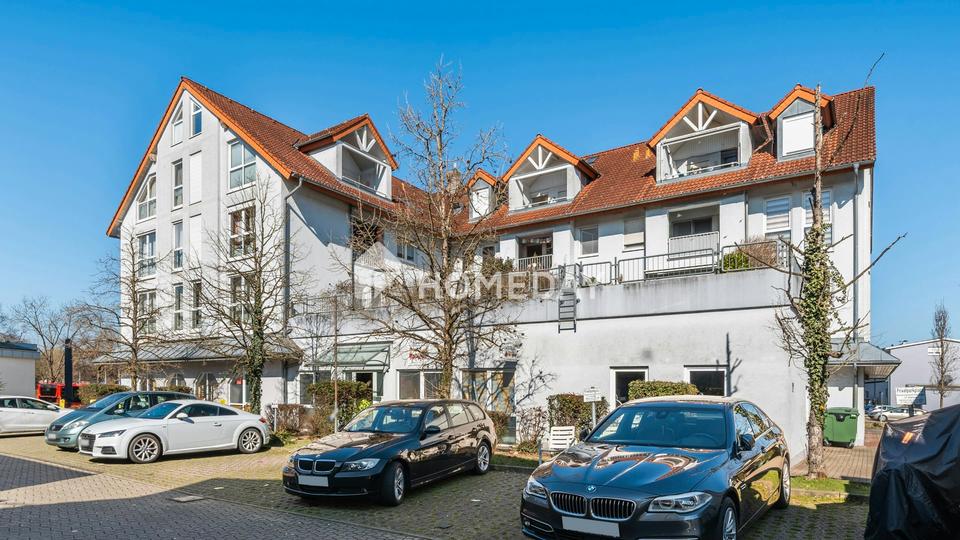 Dachgeschosswohnung mit Loggia und Stellplatz in gepflegter Wohnanlage – Bild 3