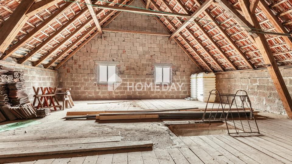 Zwei Wohngebäude, fünf Einheiten, große Scheune – Investition mit Perspektive – Bild 18