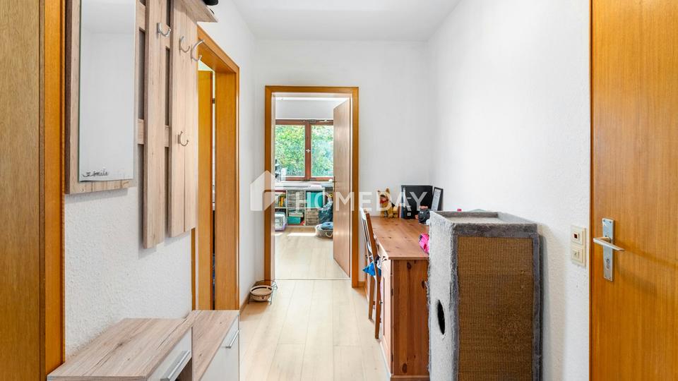 Modernisiertes Einfamilienhaus mit separater Einliegerwohnung und großem Grundstück – Bild 20