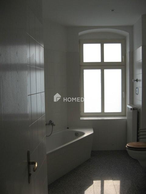 Altbaucharme trifft Großstadtgefühl – Ihr neues Zuhause in Friedrichshain wartet. – Bild 9