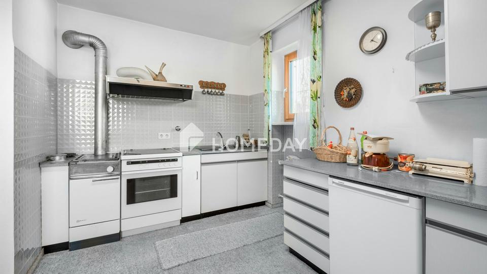 Großzügiges Zweifamilienhaus mit herrlichem Garten, 2 Garagen & PV-Anlage – sofort bezugsfrei – Bild 10