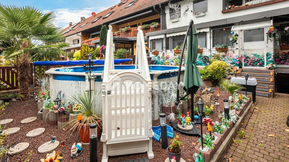 Zweifamilienhaus mit 210 m² Wohnfläche, Wintergärten, Loggia und gepflegtem Gartenparadies – Bild 5